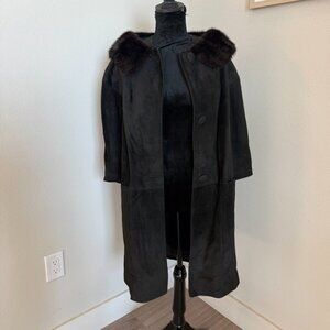 Vintage Black Suede Coat w Fur Collar | Mid Century Long Coat | Small